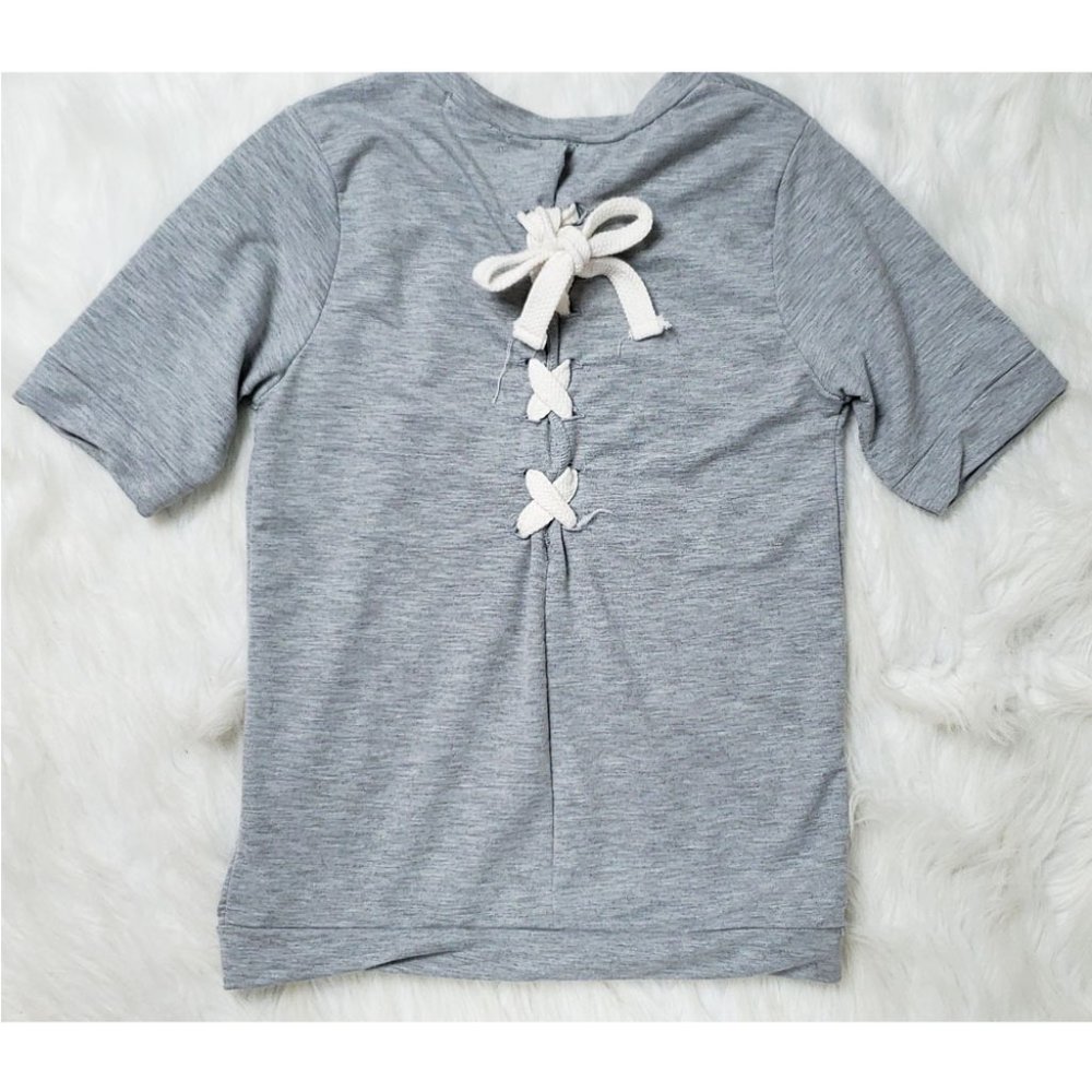 🌼Love Short Sleeve Top Sz Small - Picture 2 of 3